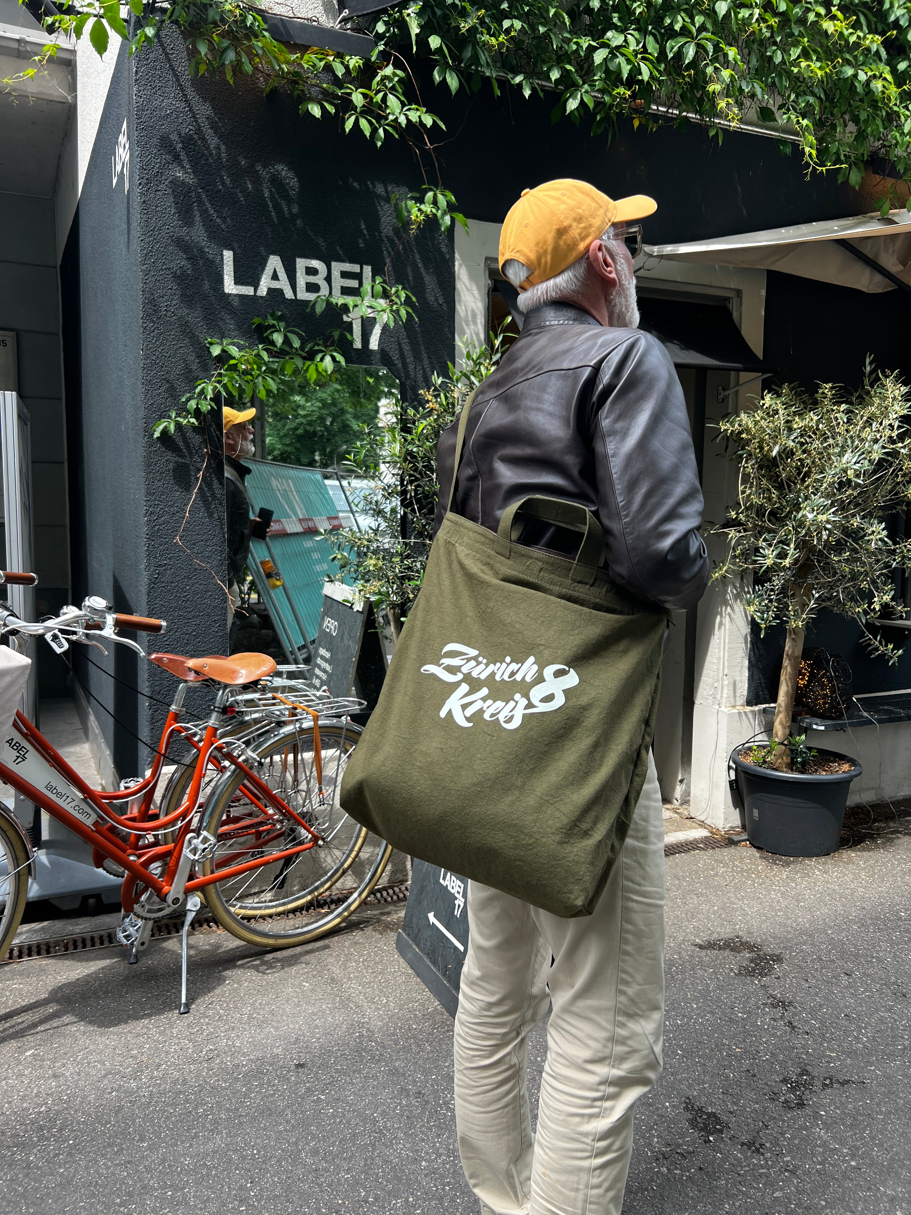 Zurich Kreis 8 x LABEL17 Bag with screen print in different colors