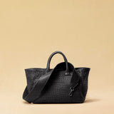 The Cabas Medium by LABEL17 is a lightweight handbag crafted from supple, vegetable-tanned nappa leather. Hand-braided and finished with a zip closure and detachable shoulder strap, it features a leather-lined interior with a secure inner pocket – combining refined design with everyday functionality. Handmade in Morocco.