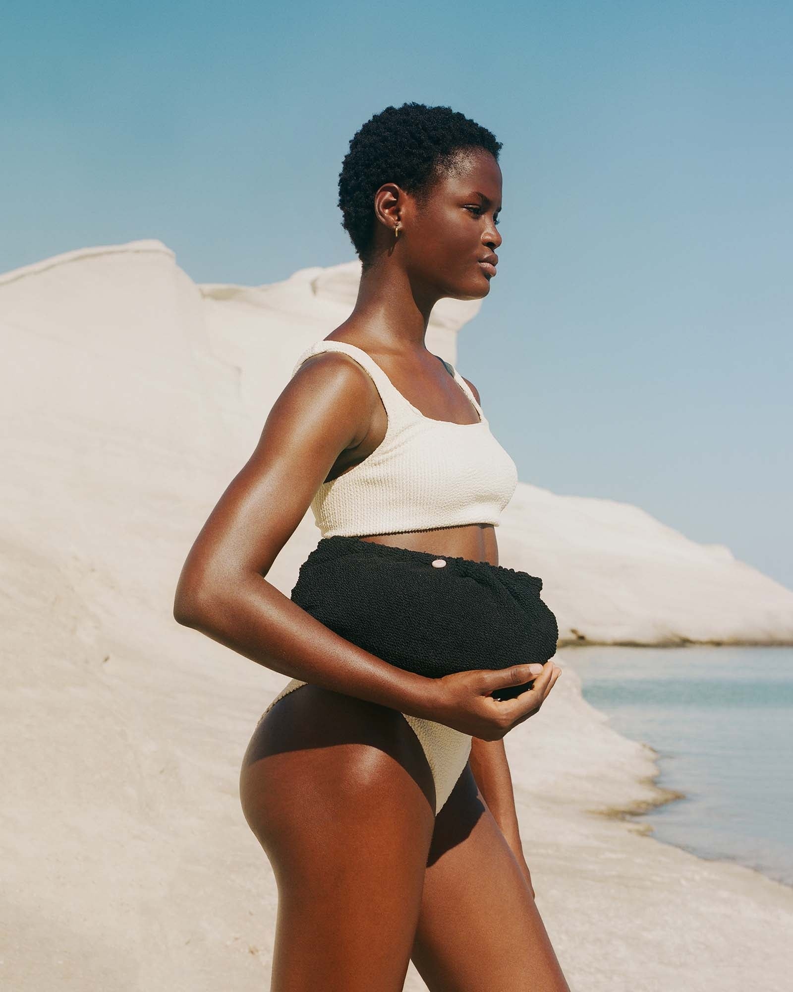 LABEL17 presents SORBET ISLAND's one piece Bikini CELINE in onesize, that fits most. Available in different colors, i.e. Vanilla. Produced and photo-shooted in Greece