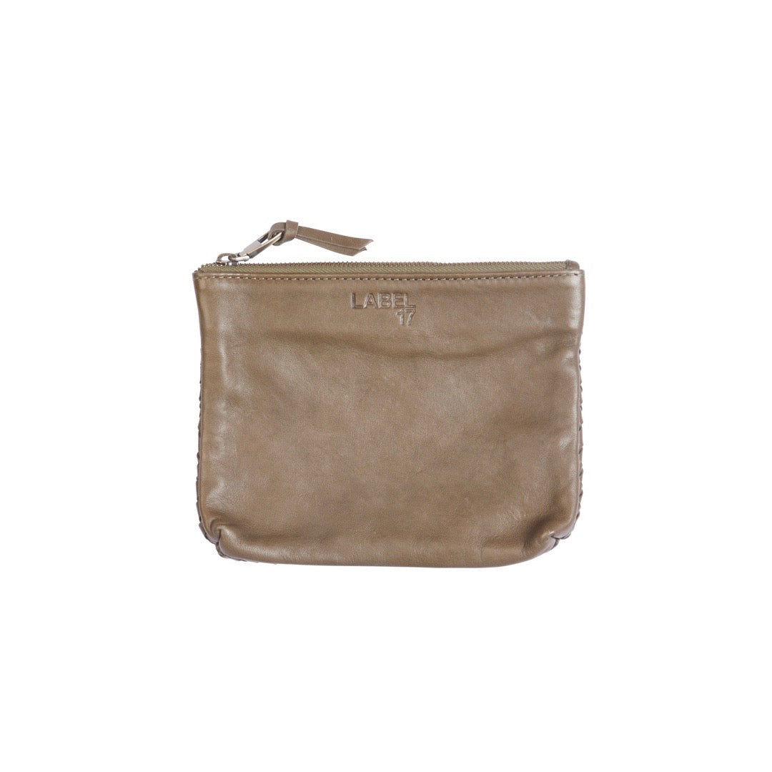 Etui Tresse Small by LABEL17: small pouch for daily items like pencil or make-up things. Made of supple lambnappa leather, hand braided