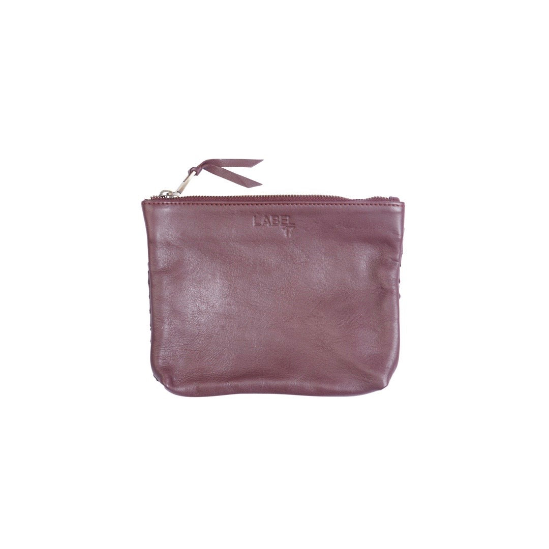 Etui Tresse Small by LABEL17: small pouch for daily items like pencil or make-up things. Made of supple lambnappa leather, hand braided
