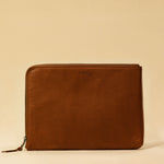 Style and Security, woven into one. The Braided Laptop Case 14 by LABEL17, combines hand-braided lamb nappa leather on the front with smooth leather on the back. Lightly padded, it holds laptops from 13” to 14” securely – with room for documents.
Also available for 15” and 16” devices.
Handmade in Morocco.