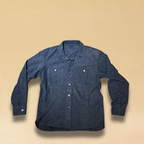 Overshirt 'OLIVIER' von LABEL17 in Ciel. Das Shirt-Modell in Suede Qualität begeistert als Übergangsbegleiter. Modische Hemd-Aufmachung, gefertigt in Marokko