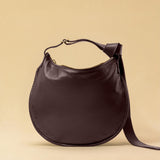 LABEL17's Shoulder Bag Saddle IVY Medium in Burgundy, made of finest Lamb-Nappa, hand-crafted in Morocco
