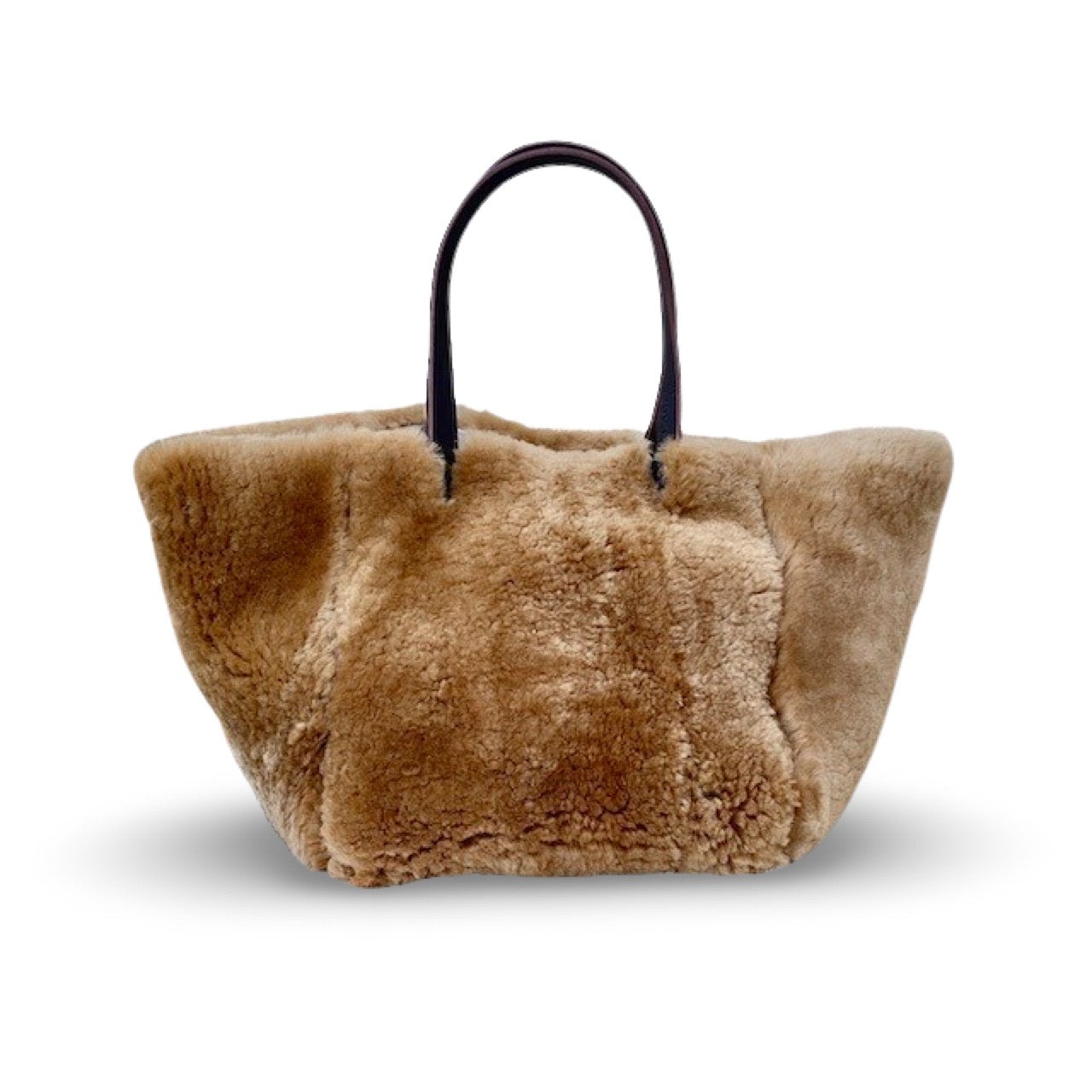 LABEL17 presents The Shoulder Bag Shearling Reversible Caramel, Handmade in Switzerland