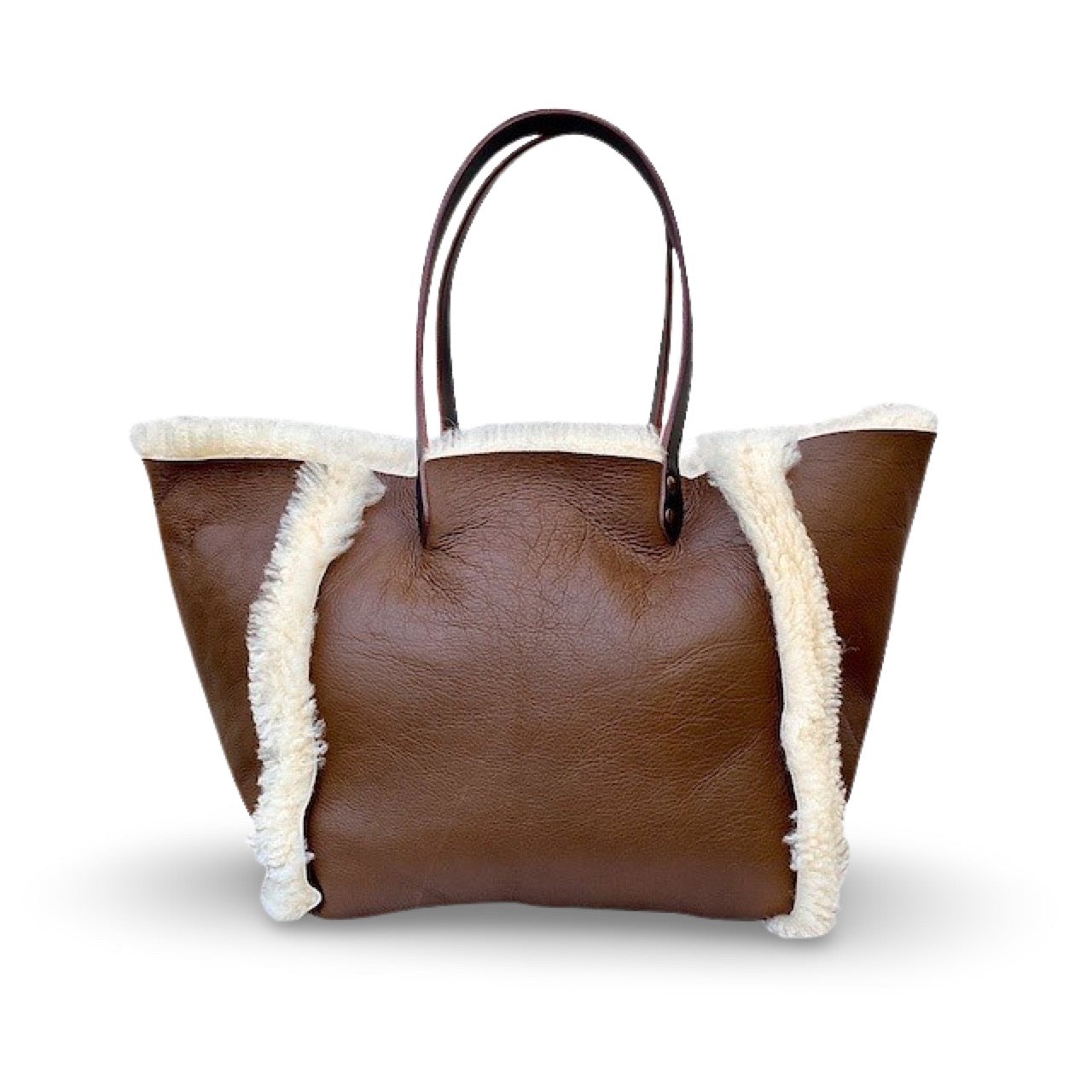 LABEL17 presents The Shoulder Bag Shearling Reversible Nature, Handmade in Switzerland