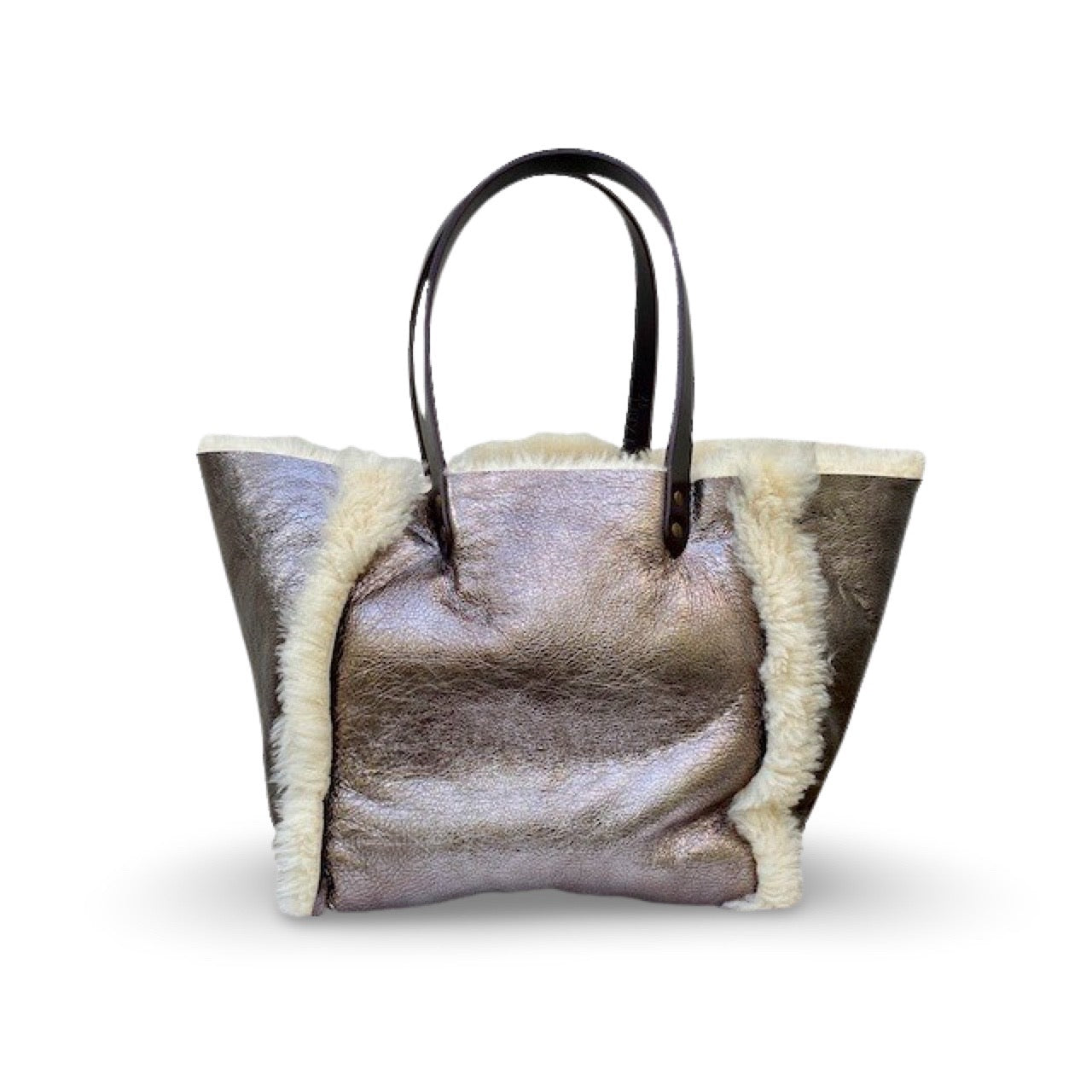 LABEL17 presents The Shoulder Bag Shearling Reversible Vanilla Metallic, Handmade in Switzerland