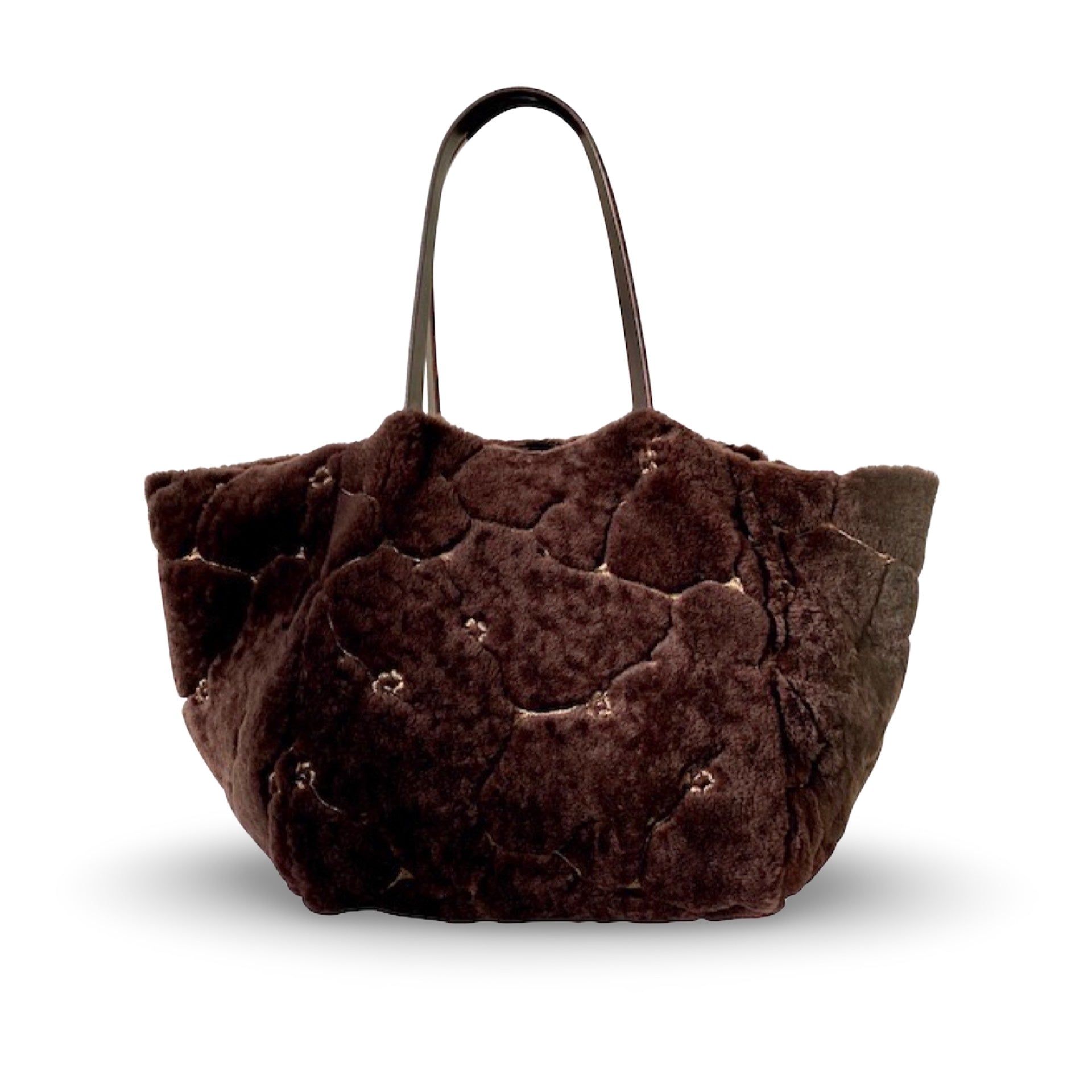 Diese LABEL17 Shoulder Bag ist nach dem Handwerk der St. Galler Spitze, aufwendig im Appenzell, Schweiz bestickt.