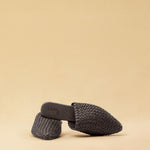 The Braided Mules COCO by LABEL17 are crafted from the finest vegetable-tanned lamb nappa leather and meticulously hand-braided. The delicate leather sole with a 1.5 cm heel ensures exceptional comfort and a refined silhouette. Handmade in Morocco.