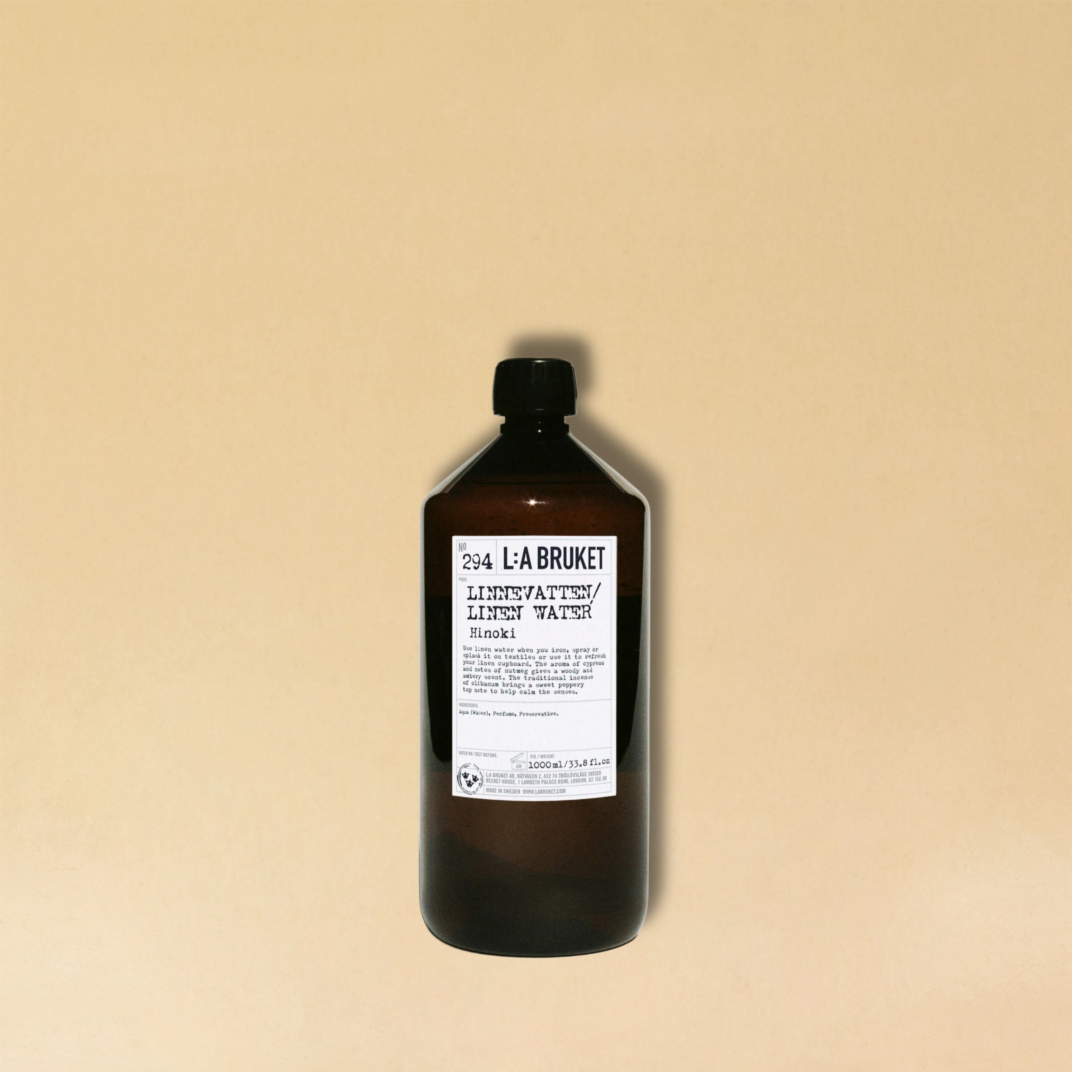 LA BRUKET's 294 Hinoki Linen Water in a 1000 ml PET Bottle with pump. Produced in Sweden, available and in use at LABEL17 in Zurich Switzerland