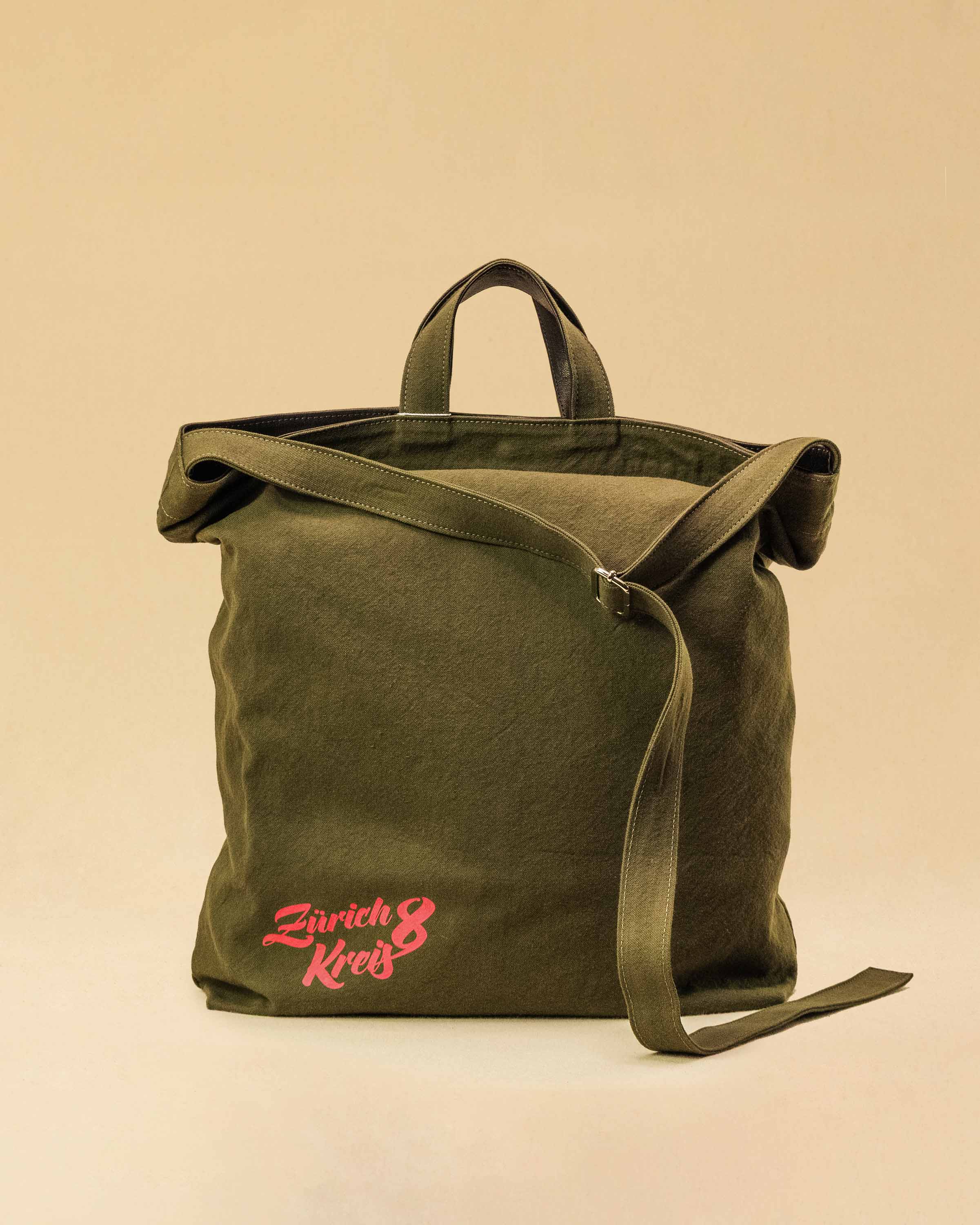 Zurich Kreis 8 x LABEL17 Bag with screen print Explore Enjoy in color Coral