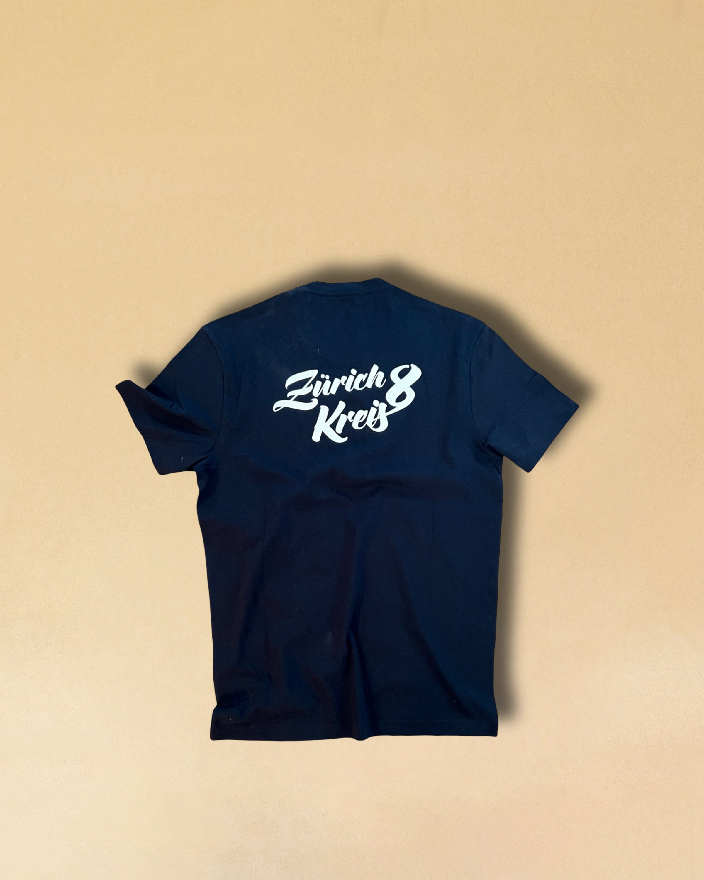Zurich Kreis 8 meets Stefan Brandt and LABEL17 to celebrate the Quality and Style of Timeless Elegance with this T-Shirt