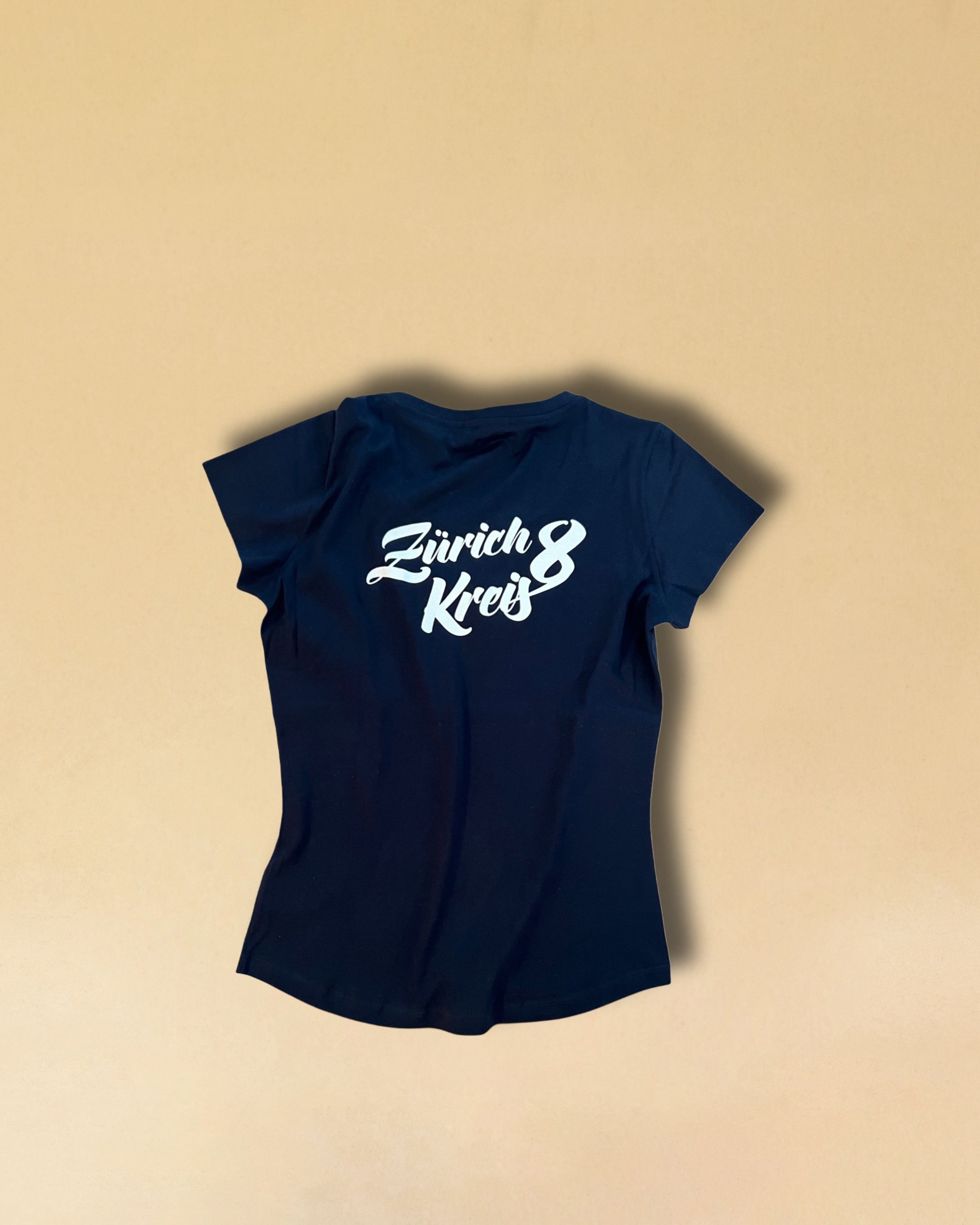 Zurich Kreis 8 meets Stefan Brandt and LABEL17 to celebrate the Quality and Style of Timeless Elegance with this T-Shirt