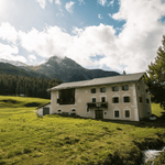 Kranewitt Gin, Handmade in Val Müstair GR, Switzerland, 43 Vol.%, LABEL17