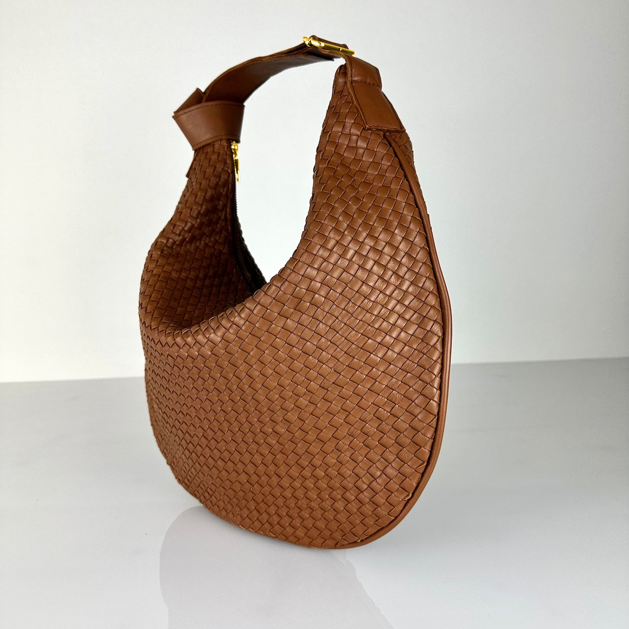 LABEL17's Saddle Bags can be worn as Handbag, Shoulder Bag or even Crossbody Bag.
