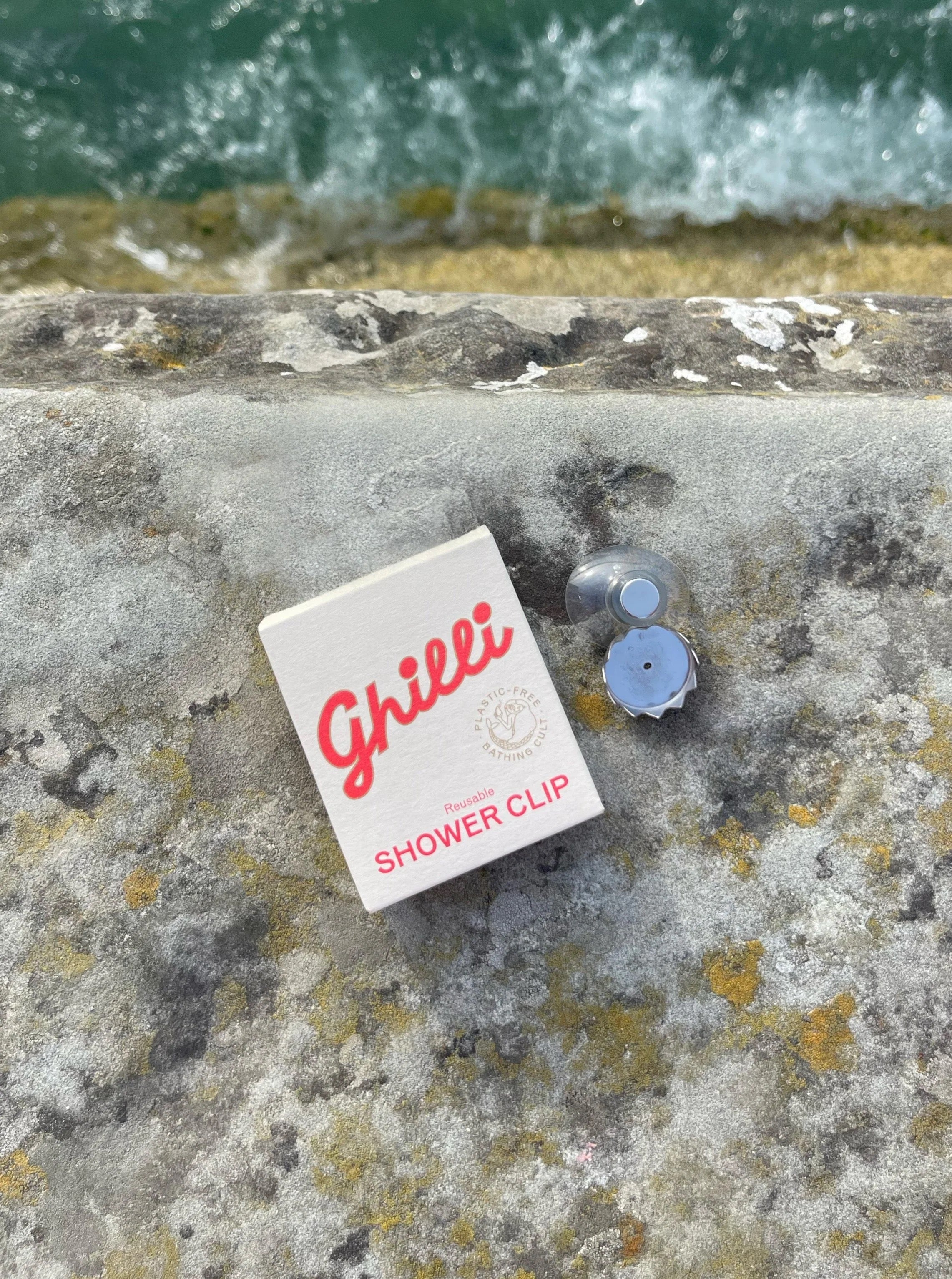 Avalailable at LABEL17: the magnetic clip for the Ghilli Soap.