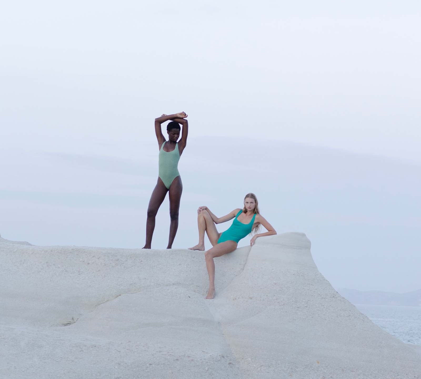 LABEL17 presents SORBET ISLAND's one piece Swimsuit CALISTA in onesize, that fits most. Available in different colors, i.e. Mint or Blue Moon. Produced in Greece