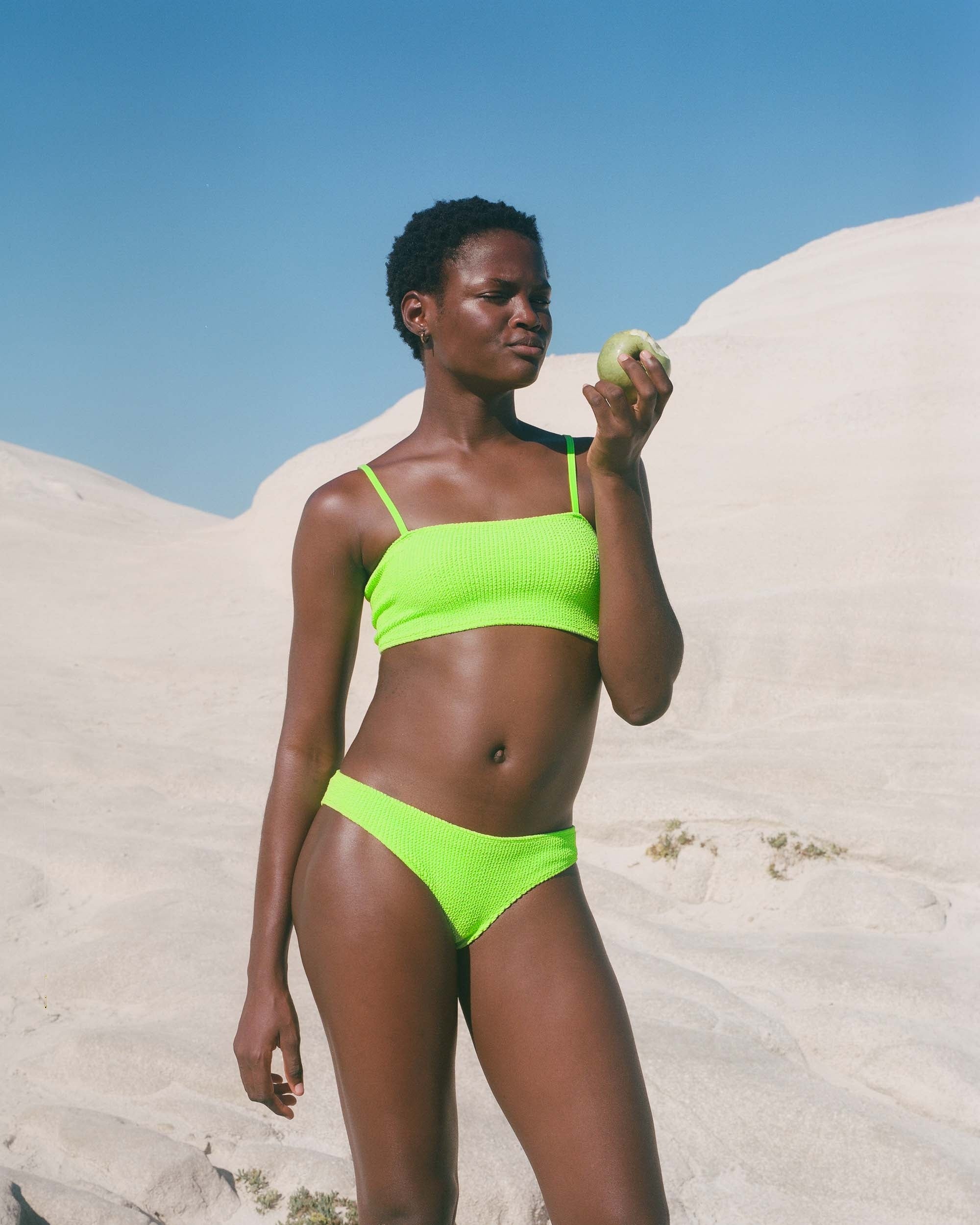 LABEL17 presents SORBET ISLAND's one piece Bikini LUNA in onesize with adjustable straps. The single size fits most. Available in different colors, i.e. Apple. Produced and photo-shooted in Greece