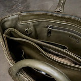 The Bag Organizer PENNY by LABEL17 is crafted from supple nappa leather and brings effortless style and order to large handbags. With integrated outer and inner compartments and a magnetic closure, it fits perfectly into our Shoulder Bag ORIGINAL.