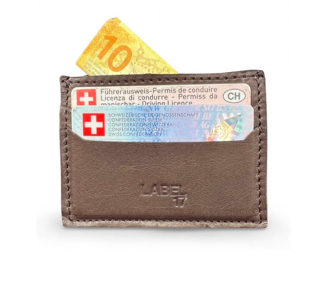 Card Holder, Darkbrown by LABEL17: Kreditkarten-Halter aus geschmeidigem Lamm-Nappaleder, hergestellt in Marokko