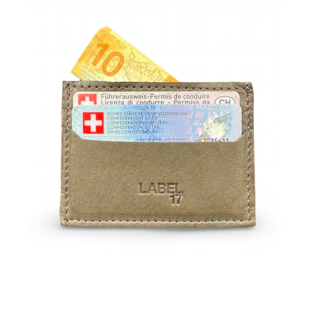 Card Holder, Olive by LABEL17: Kreditkarten-Halter aus geschmeidigem Lamm-Nappaleder, hergestellt in Marokko