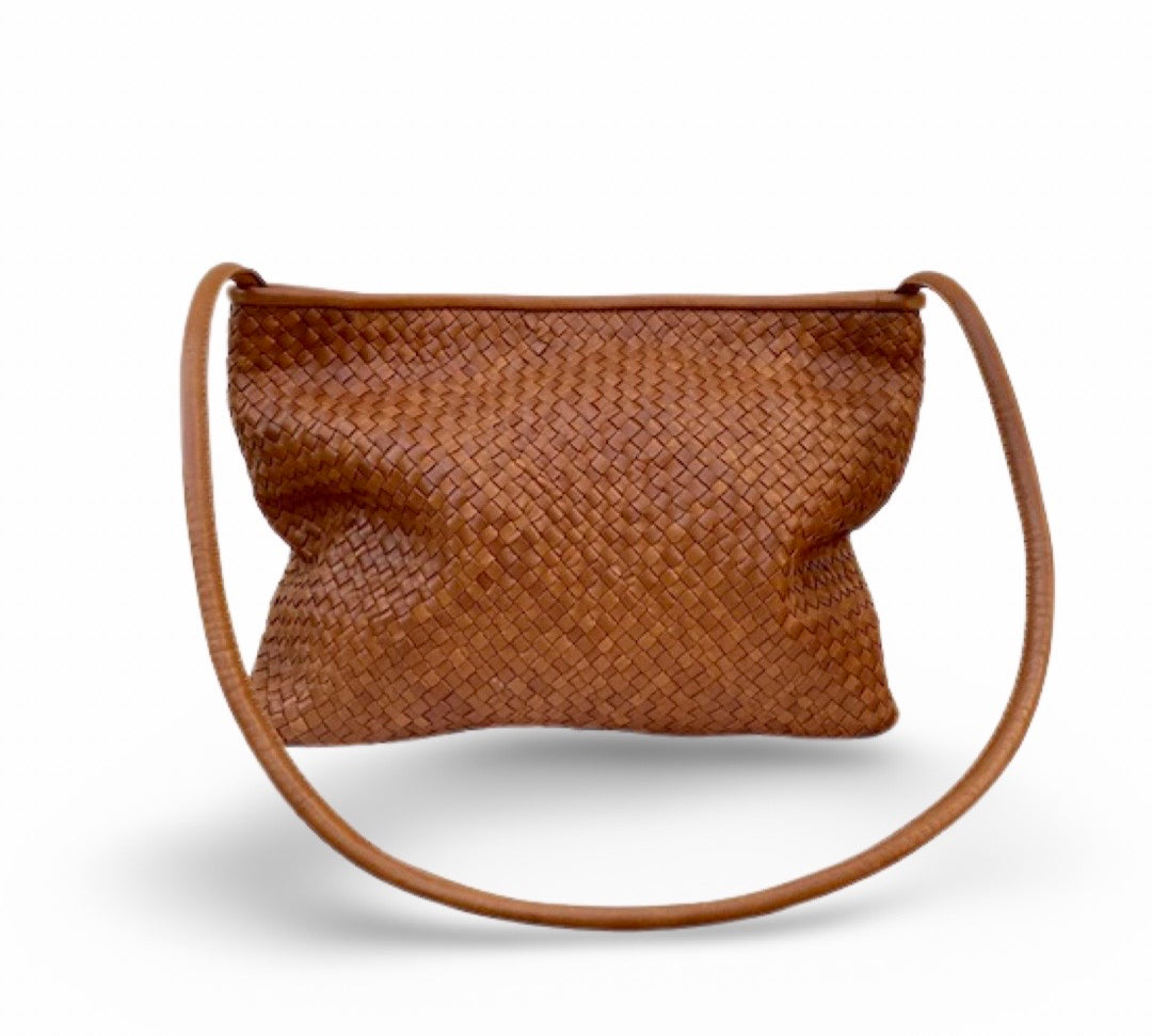 LABEL17 Clutch Bag New York, Cognac, Highlight worked as one piece, hand-braided in Morocco, Swiss Design