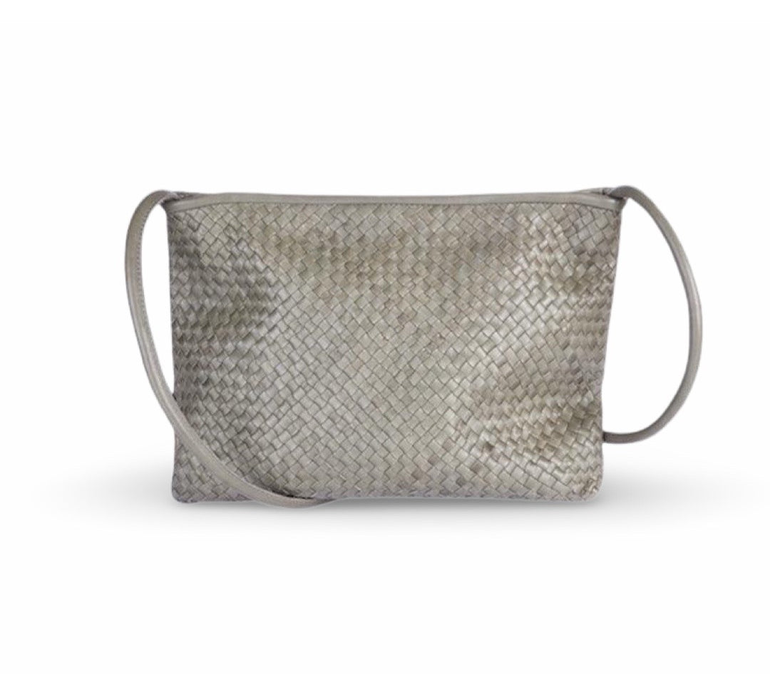 LABEL17 Clutch Bag New York, Olive, Highlight worked as one piece, hand-braided in Morocco, Swiss Design