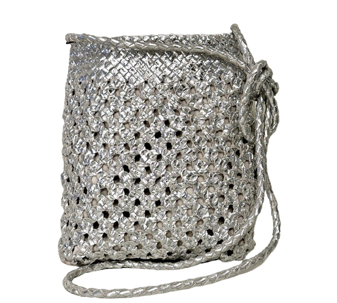 LABEL17 presents Crossbody Bag Lalla Party, Silver, made of supple Lamb-Nappaleather, hand-braided