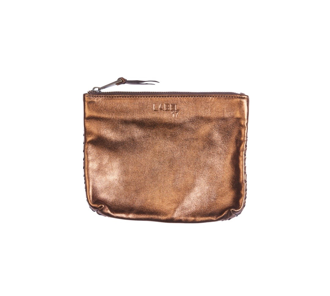 Etui Tresse Small by LABEL17: small pouch for daily items like pencil or make-up things. Made of supple lambnappa leather, hand braided