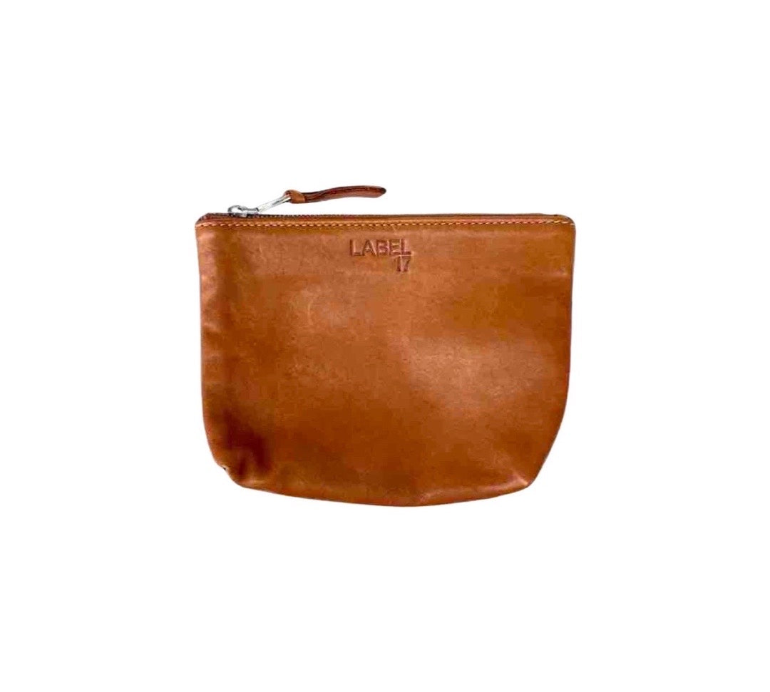 Etui Tresse Small by LABEL17: small pouch for daily items like pencil or make-up things. Made of supple lambnappa leather, hand braided