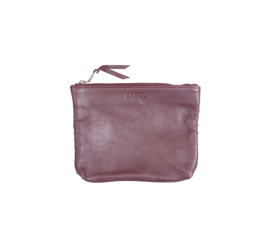 Etui Tresse Small by LABEL17: small pouch for daily items like pencil or make-up things. Made of supple lambnappa leather, hand braided