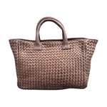 Handbag Cabas Tresse Medium: Leichte Handtasche, von Hand geflochten, geschmeidiges, pflanzlich gegerbtes Lamm-Nappaleder, LABEL17