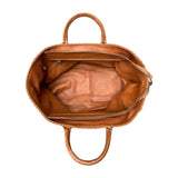 Handbag Medium Lalla: Leichte Handtasche, von Hand geflochten, geschmeidiges, pflanzlich gegerbtes Lamm-Nappaleder, LABEL17