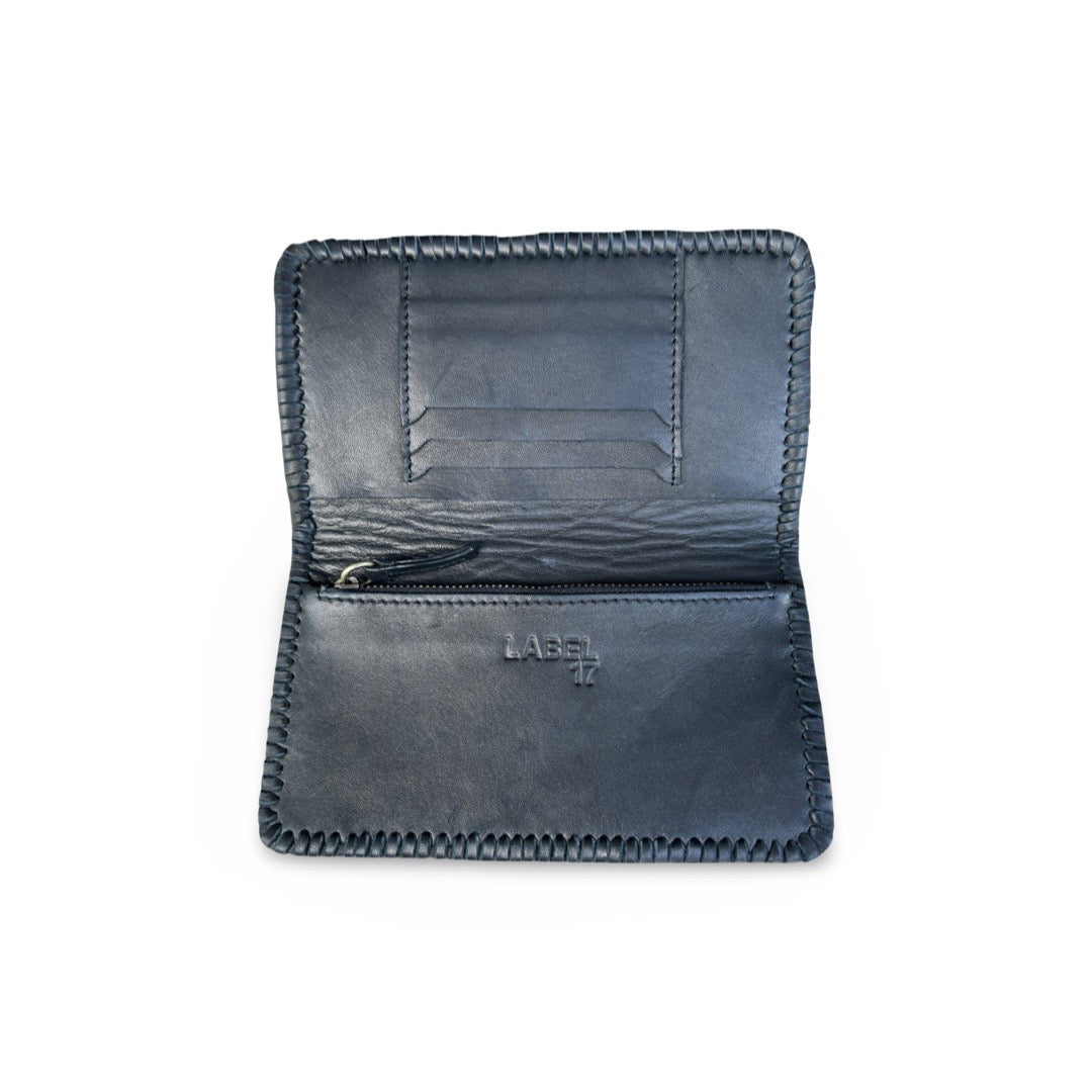 LABEL17 presents the Portemonnaie Ivy in Black, made of supple Lamb-Nappaleather