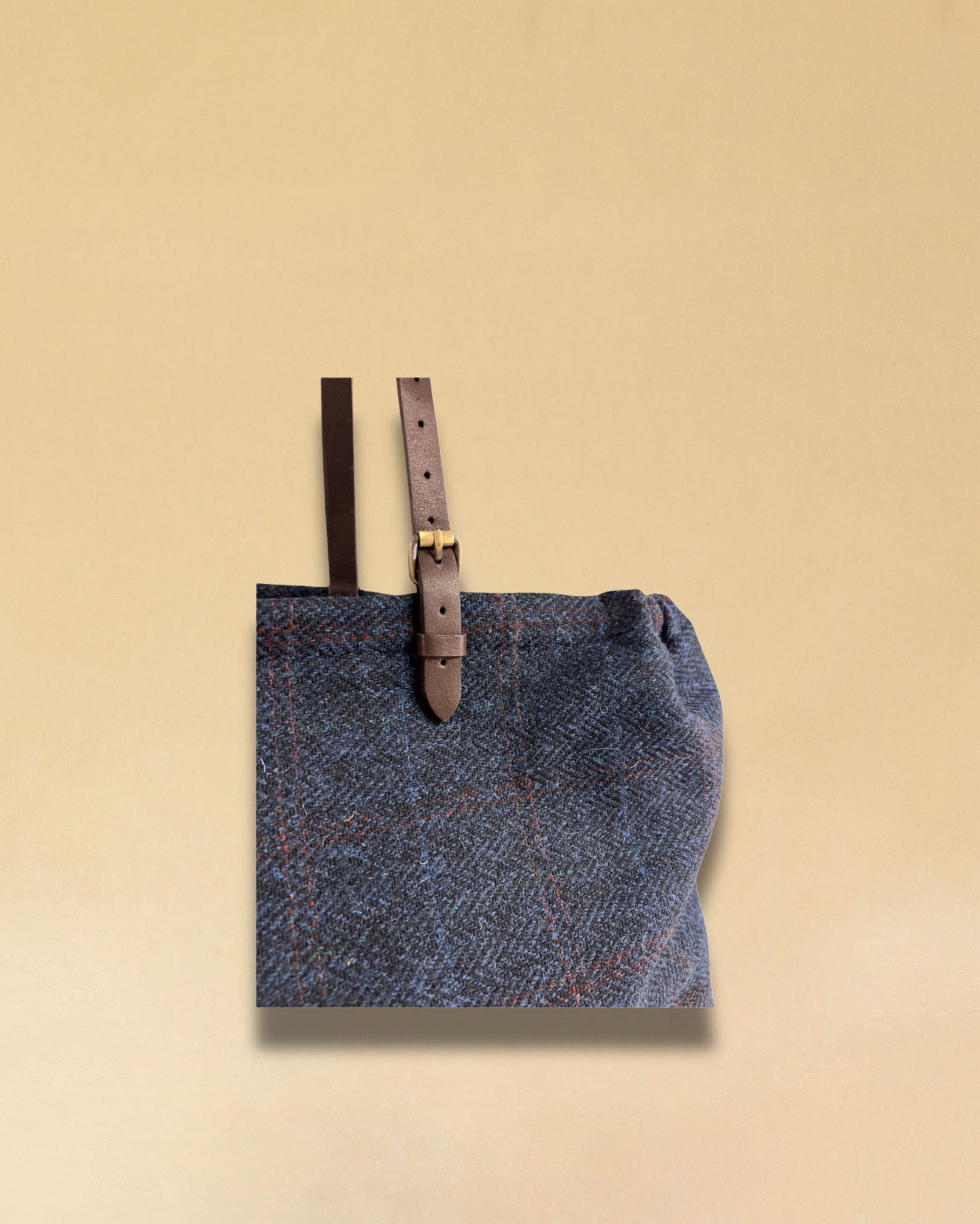 LABEL17 presents a detail of the Shoulder Bag Large in Harris Tweed, Blue, stitched with #LOVE