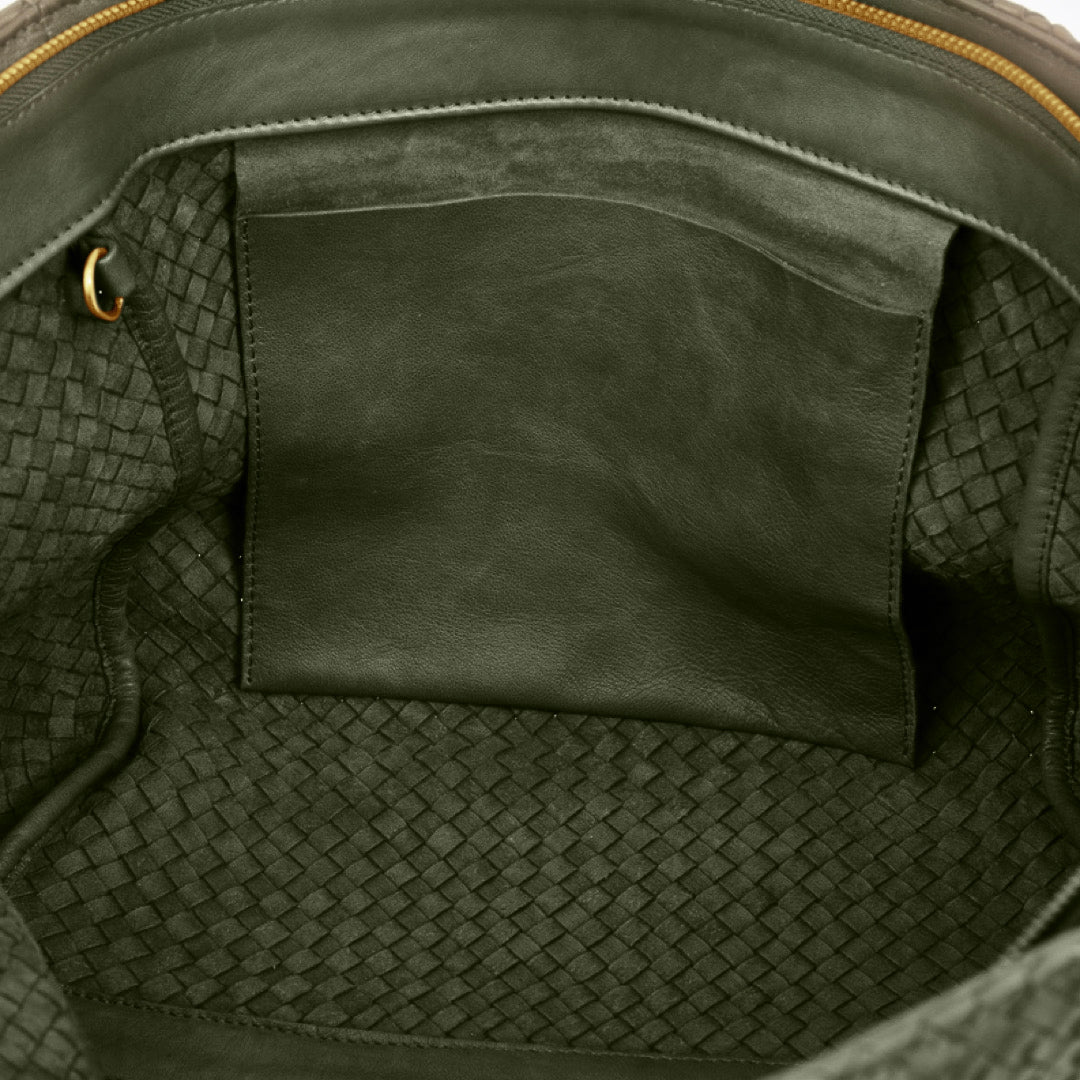 Shoulder Bag ORIGINAL in Hunter Green from LABEL17: the standard for lightweight bags made from supple hand-woven leather. Handmade in Morocco.