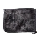 LABEL17 presents the Laptop Case 15 inches made out of supple, hand-braided Lamb Nappaleather. Handmade in Morocco