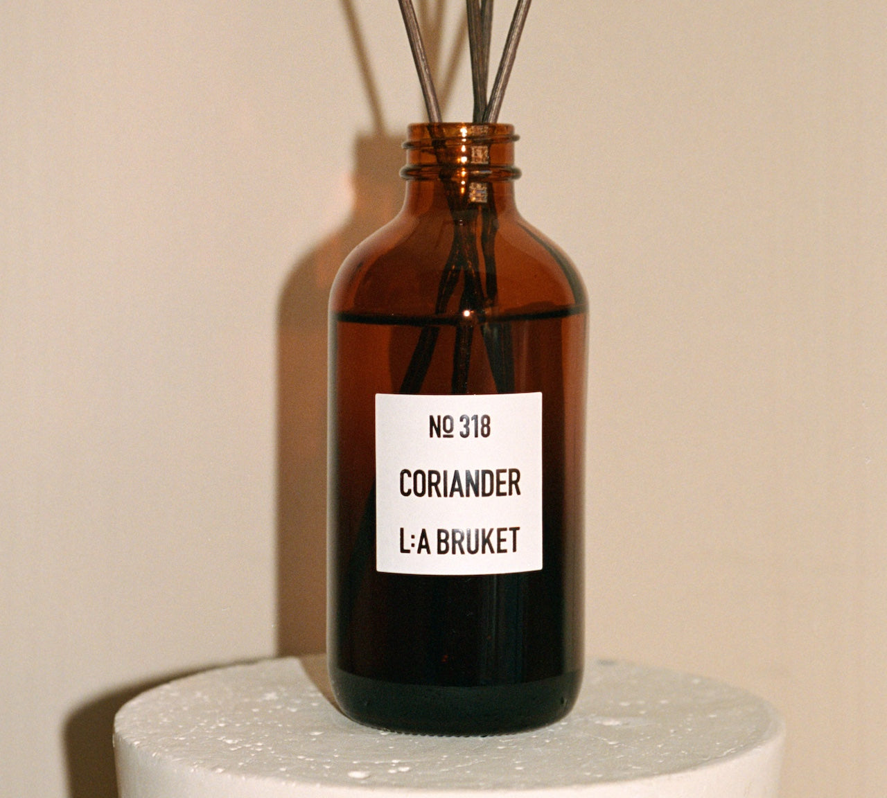 LA BRUKET 318 Room Diffusor Coriander at LABEL17