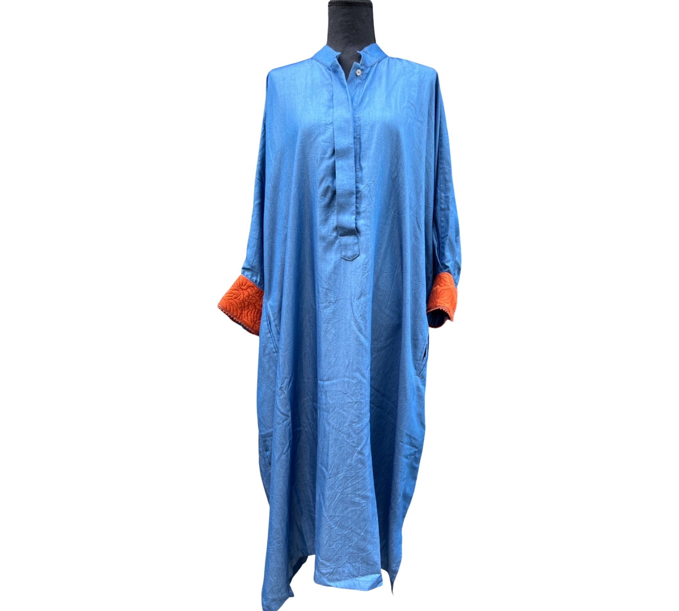 LABEL17 presents the long and stylish Denim Chambray Dress Alma, richly hand embroidered