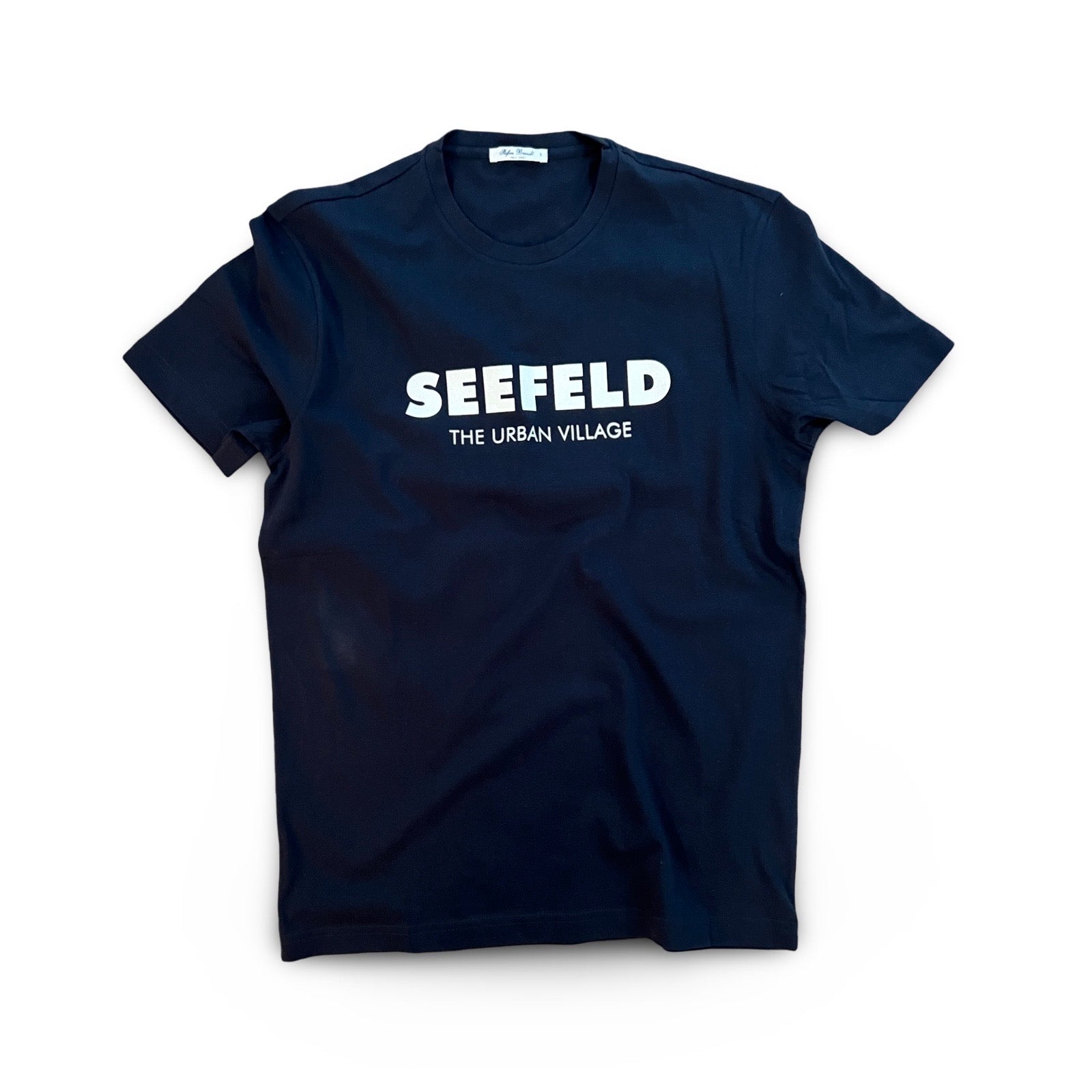 Zurich Kreis 8 meets Stefan Brandt and LABEL17 to celebrate the Quality and Style of Timeless Elegance with this T-Shirt

