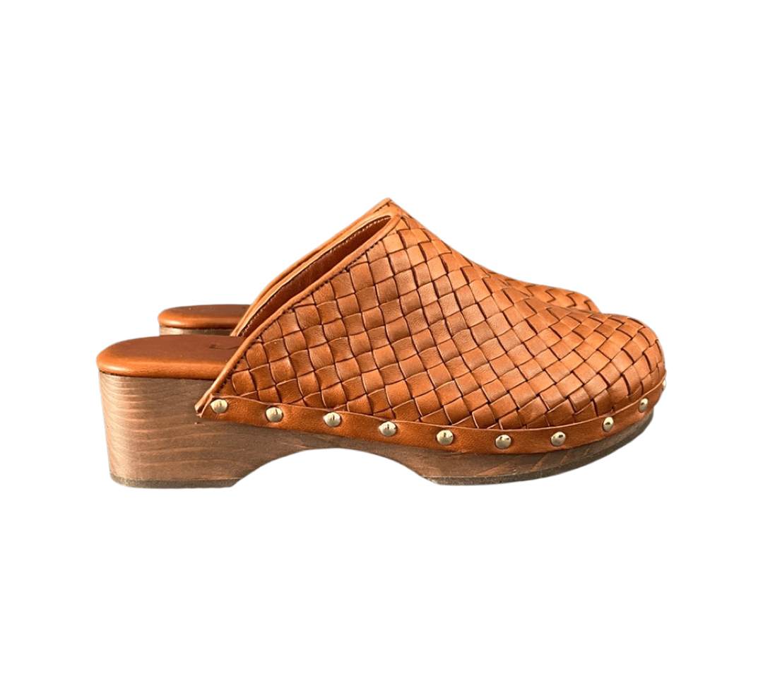 LABEL17 Braided Clog ATHENA in Cognac Handmade in Greece