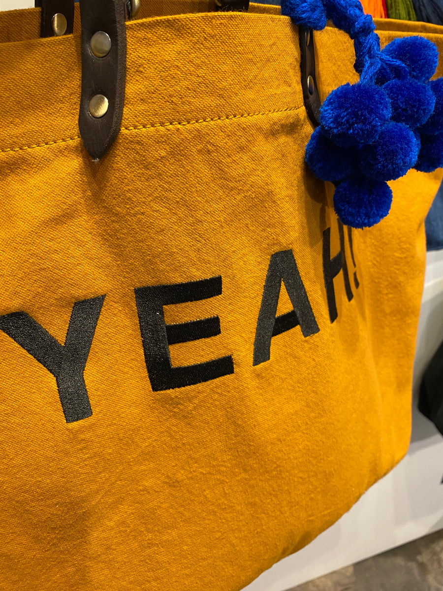 Wool Pompom Balls | Blue