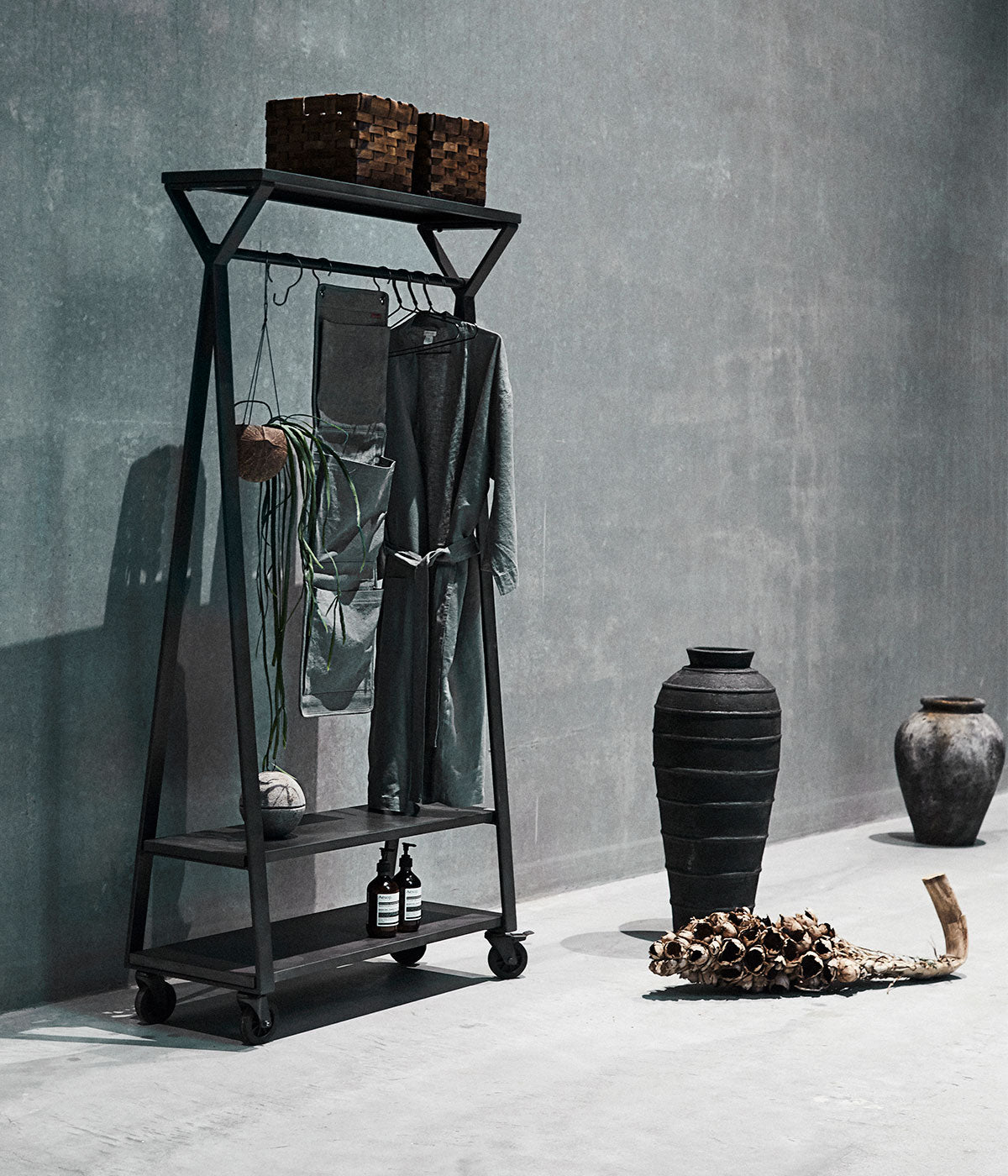 Jar Melancholia 80 - Metallic Black, Muubs, LABEL17