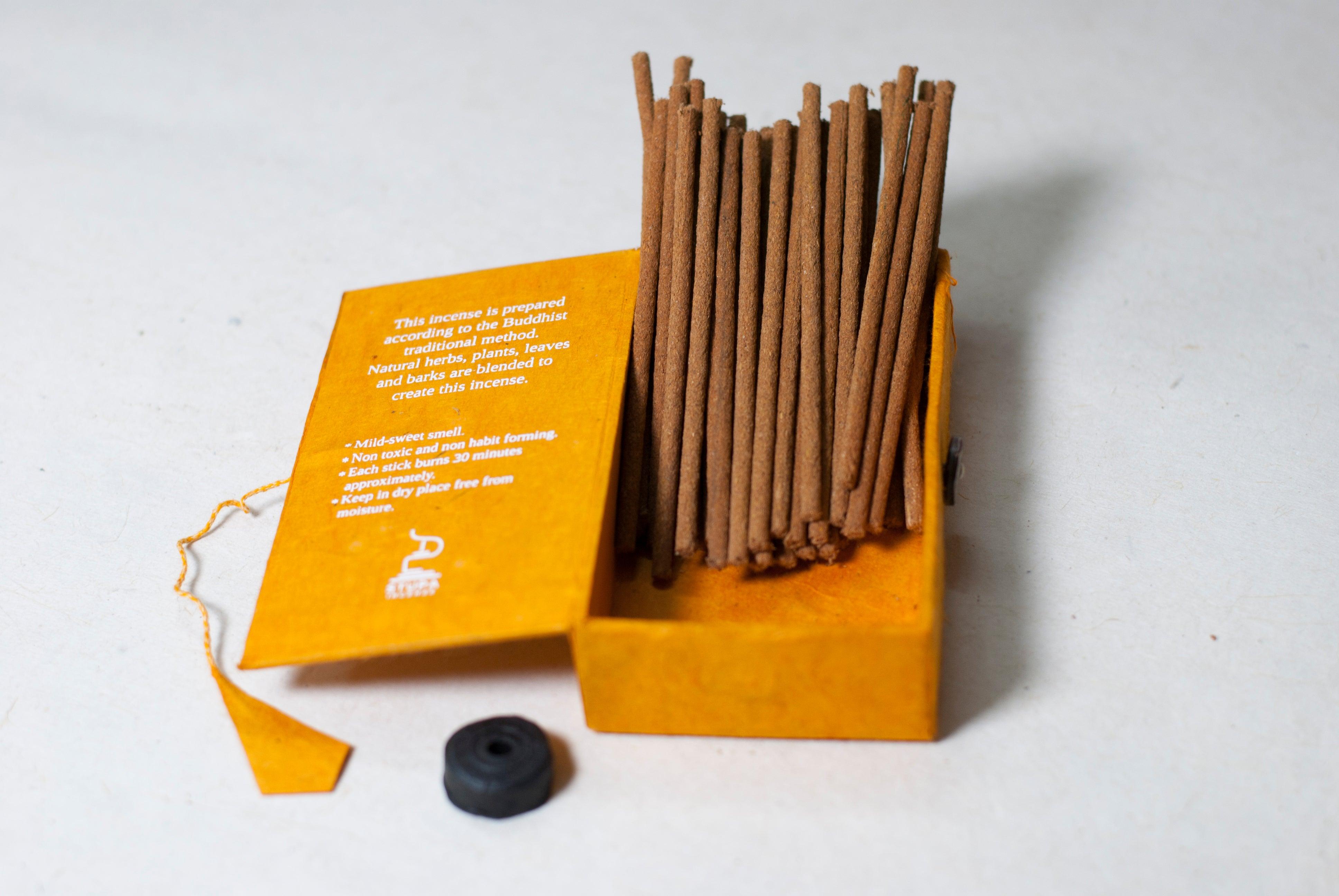 Stupa Incense Himalayan Cedar Incense Box - Label 17 New