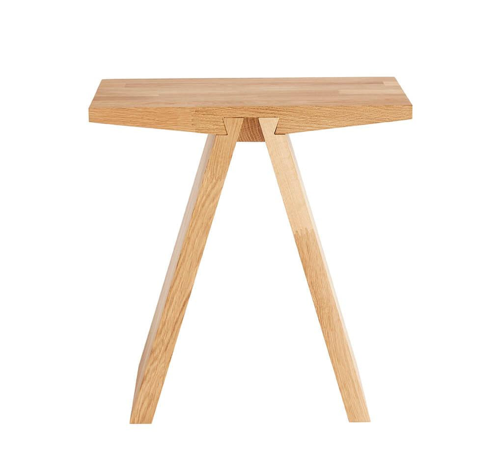 Stool Angle Oak,White Oil, Muubs, LABEL17