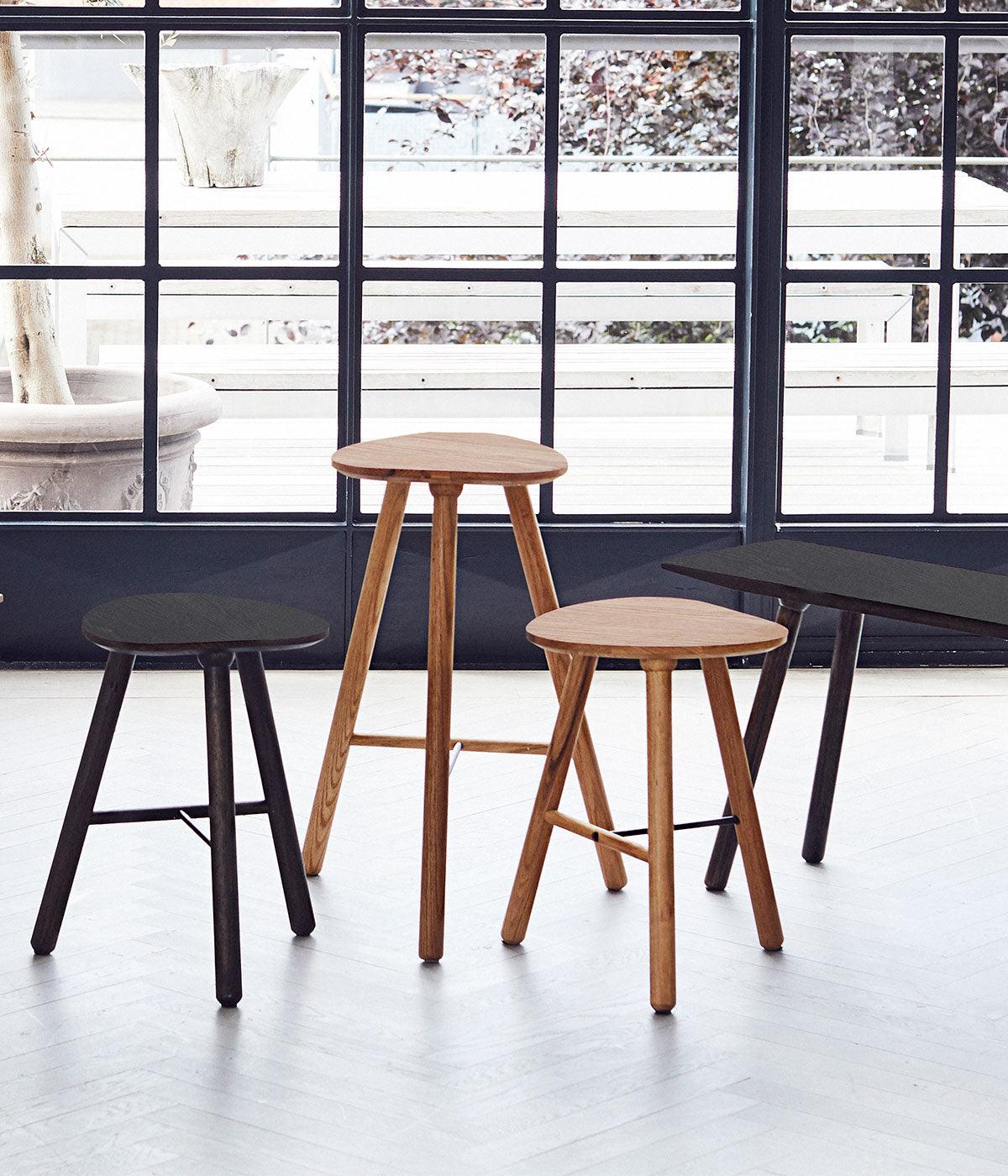 Stool Noir, Dark Stained Oil, Muubs, LABEL17